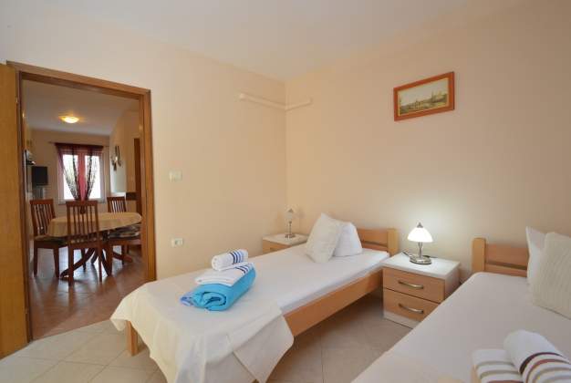 Apartment Ljiljana 2 terraces and rural peace for 4 people, Punta Križa, Cres