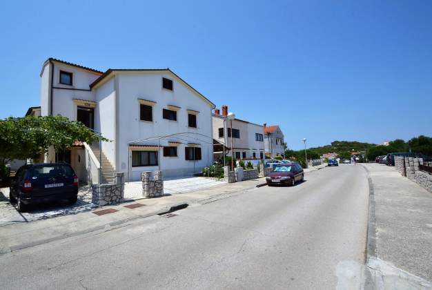 Apartment Maris 1 -Mali Losinj, Croatia