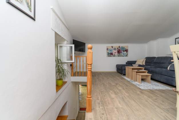 Apartment Aleks 1 Located in attractive location surrounded by flowers apartment for 2 people.