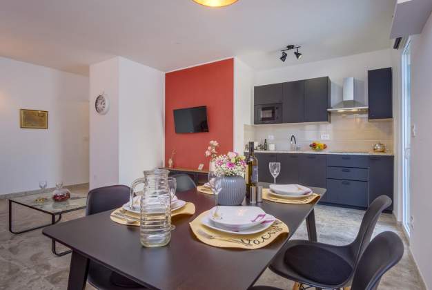 Apartma Medea, eleganten apartma s pogledom na morje za dve osebi - Mali Lošinj, Hrvaška