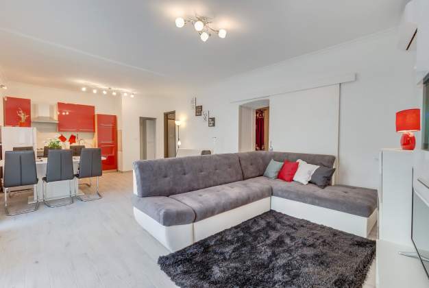 Apartment Meri 1, comfortable accommodation near Rovenska bay - Veli Lošinj