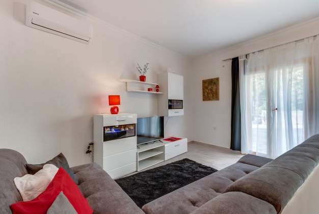 Apartment Meri 1, komfortable Unterkunft in der Nähe der Bucht von Rovenska - Veli Lošinj, Kroatien