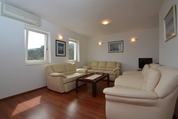Apartment Mia 1, comfortable accommodation for 5 people, Veli Losinj