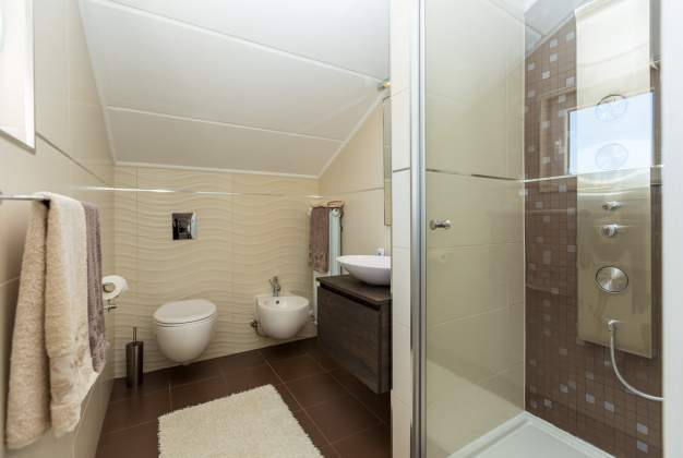 Apartment Milica 2 comfortable accommodation near the sea, Mali Lošinj – 11