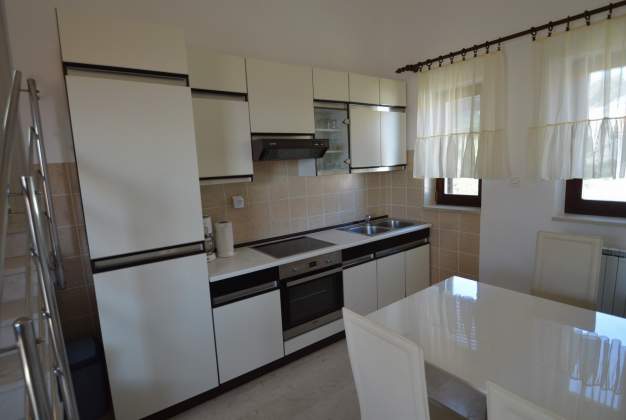 Apartment Milica 2 comfortable accommodation near the sea, Mali Lošinj