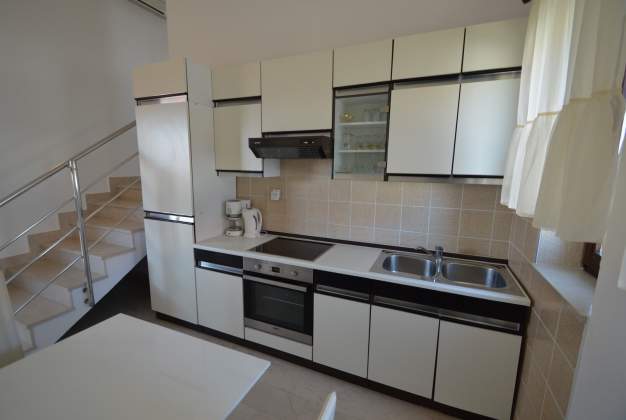 Apartment Milica 2 comfortable accommodation near the sea, Mali Lošinj
