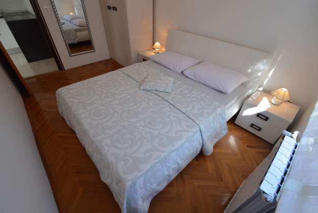 Apartment Milica 3 ideal vacation just a step away from the sea, Mali Lošinj