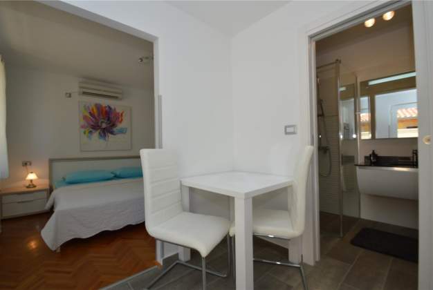 Apartment Milica 4 romantic vacation in Mali Lošinj