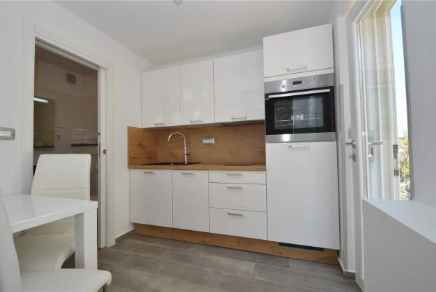Apartment Milica 4 romantic vacation in Mali Lošinj