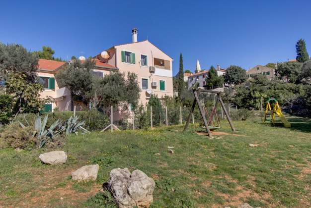 Ferienwohnungen Nadia 1 - Sveti Jakov, Kroatien