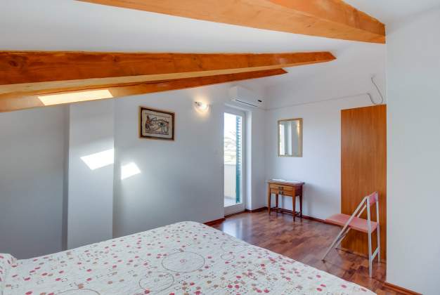 Apartment Nataša 1, modern stay in Mali Lošinj