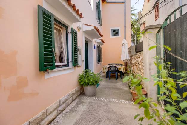 Apartment Nataša 2, cozy apartment for 2 in Mali Lošinj