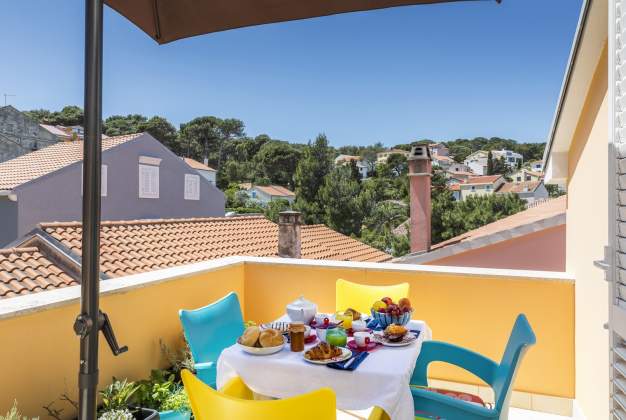 Apartman Navy 1 – Udoban smještaj 450m od plaže, Mali Lošinj