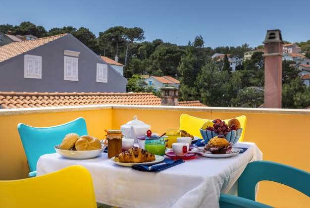 Apartman Navy 1 – Udoban smještaj 450m od plaže, Mali Lošinj