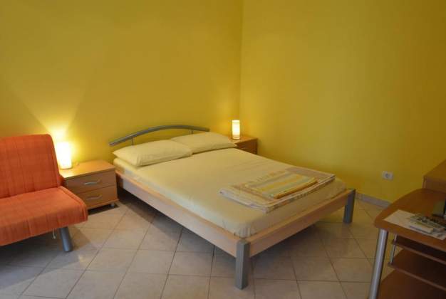 Apartment Neda 2 - simple and relaxing vacation for 2 people Mali Losinj