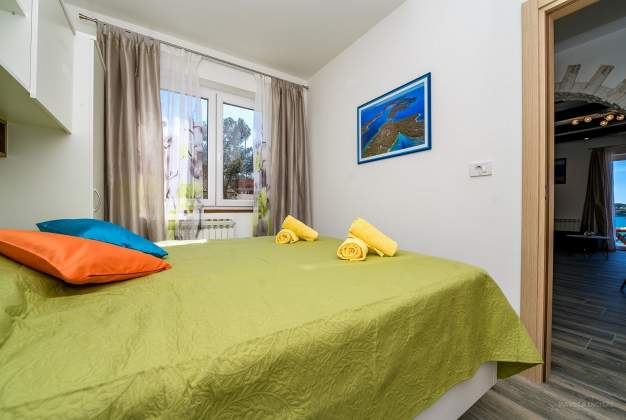 Apartment Kamelia sea view, for 3 people in Poljana, Mali Lošinj