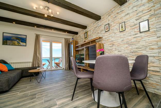 Apartment Kamelia sea view, for 3 people in Poljana, Mali Lošinj