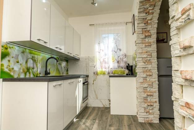 Apartment Kamelia sea view, for 3 people in Poljana, Mali Lošinj