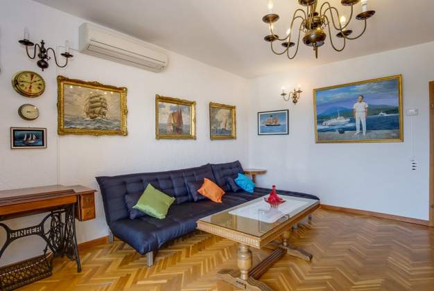 Magnolia apartment with sea view, Mali Lošinj
