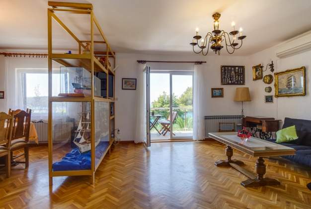 Magnolia apartment with sea view, Mali Lošinj