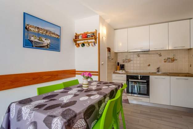 Apartment Gardenia sea view, 2 bedrooms in Poljana, Mali Lošinj