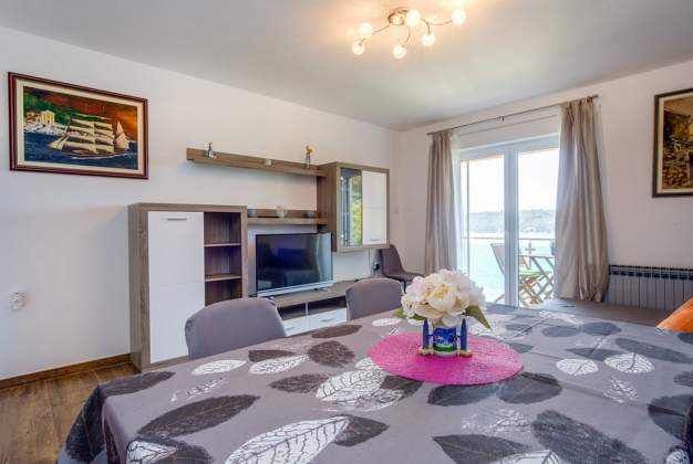 Apartment Lavanda with a view for three people in Poljana, Mali Lošinj