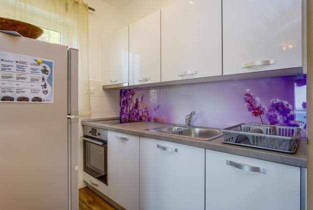 Apartment Lavanda with a view for three people in Poljana, Mali Lošinj