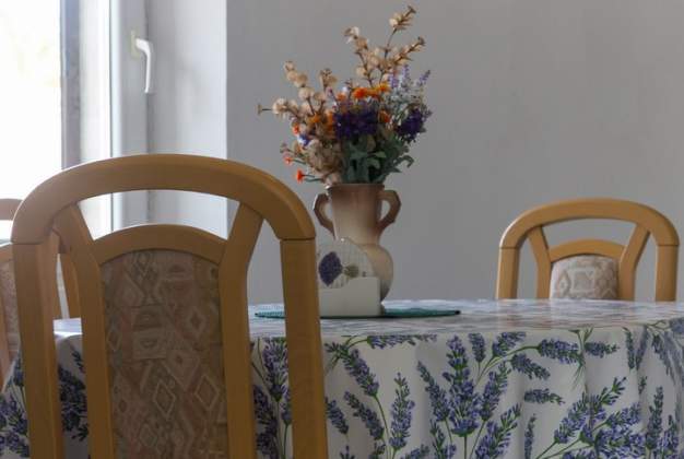 Apartment Nevia 2 accommodation for 4 people in the center of Mali Lošinj