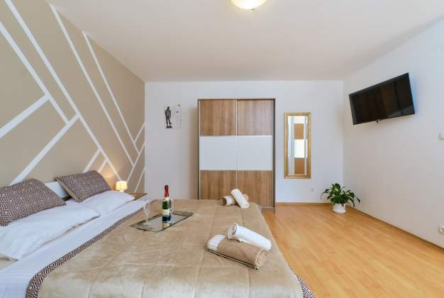 Apartment Nika 1, quiet stay by the sea for couples in Mali Lošinj