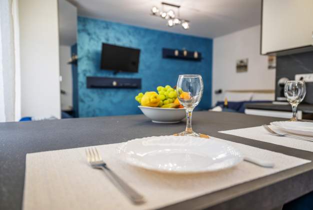 Ferienwohnung Nika 1, ein ruhiger Aufenthalt am Meer für Paare in Mali Lošinj