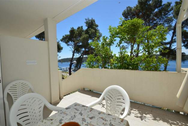 Apartment Nina 3 - Mali Losinj, Croatia