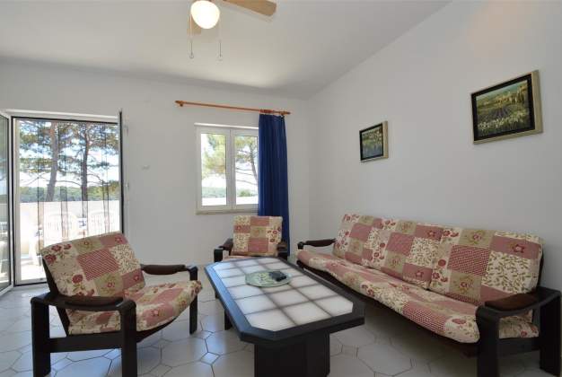 Apartmaji Nina 5 - Mali Lošinj, Hrvaška