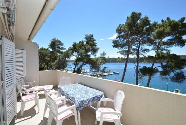 Apartment Nina 5 - Mali Losinj, Croatia