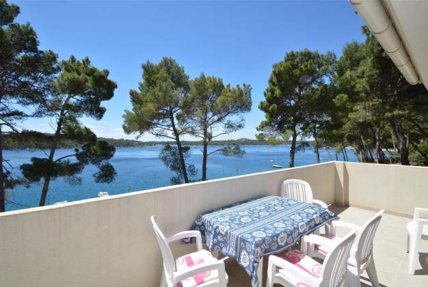 Apartmaji Nina 5 - Mali Lošinj, Hrvaška