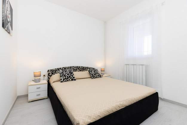 Apartment Orangina 2, quiet location 100m from the sea, Mali Lošinj