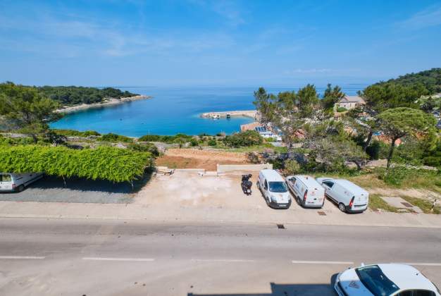 Apartment Orangina 3, sea View, 100m from the beach, Mali Losinj