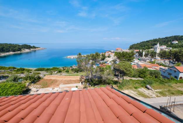 Apartment Orangina 4, peaceful vacation 100m from the sea, Mali Lošinj