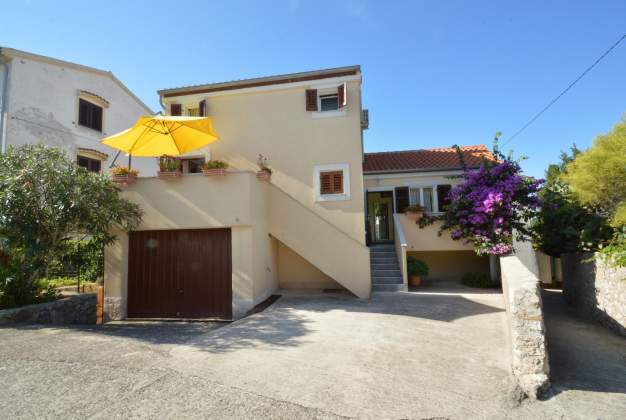 Apartment Orhideja 1, Cozy Stay in Mali Lošinj Center