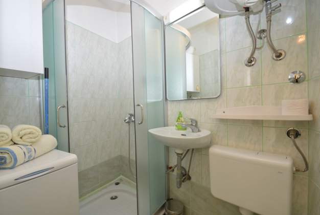 Apartment Orhideja 1, Cozy Stay in Mali Lošinj Center