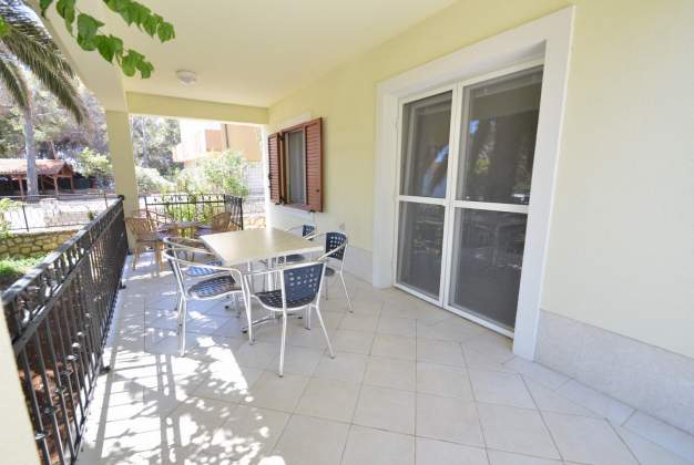Apartment Oskar 1, for 4 people in Privlaka, Mali Lošinj