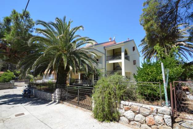 Apartman Oskar 2 - Studio 100m from the beach in Privlaka, Mali Losinj