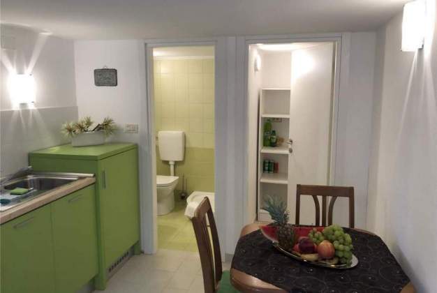 Apartma Pineta 2 - elegantno stanovanje za 3 osebe v mirnem mestu Artatore, Mali Lošinj, Hrvaška.