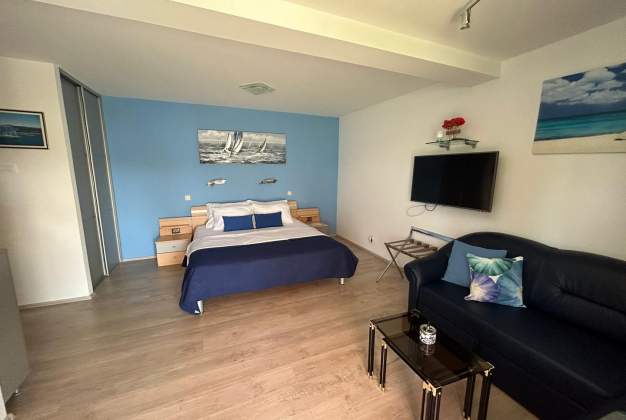 Apartment Stella with sea view for 3 people, Mali Lošinj