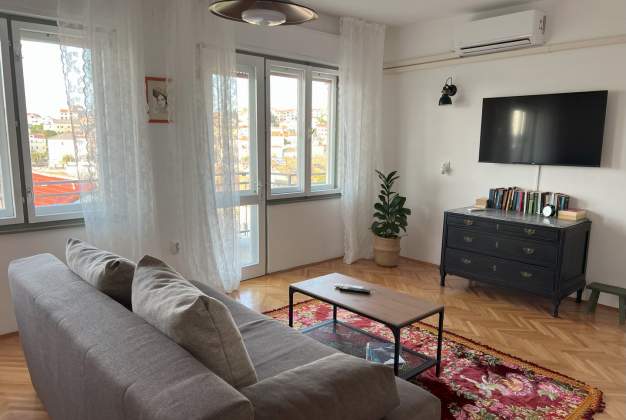 Apartmaji  Agata 1 - sodoben dizajn v čudovitem okolju za 3 osebe. Mali Lošinj, Hrvaška