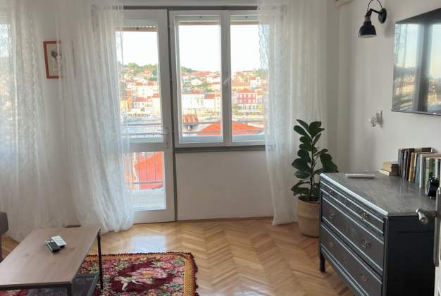 Apartmaji  Agata 1 - sodoben dizajn v čudovitem okolju za 3 osebe. Mali Lošinj, Hrvaška