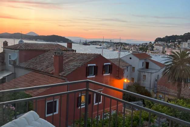Apartment Agata 1 contemporary design in a beautiful setting for 3 people, Mali Losinj 