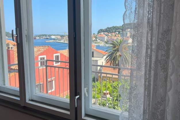Apartment Agata 1 contemporary design in a beautiful setting for 3 people, Mali Losinj 