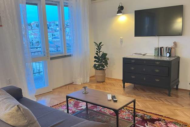 Apartmaji  Agata 1 - sodoben dizajn v čudovitem okolju za 3 osebe. Mali Lošinj, Hrvaška