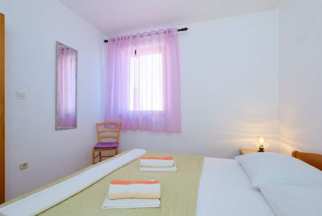 Ferienwohnung Prica 1 Familienunterkunft mit Terrasse und Grill, Mali Lošinj