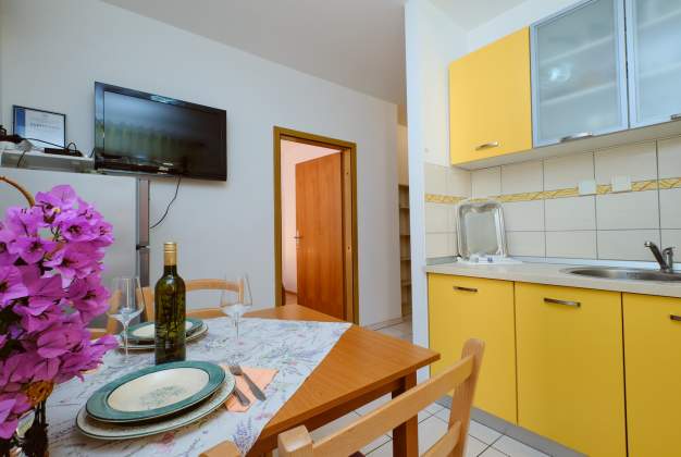 Ferienwohnung Prica 1 Familienunterkunft mit Terrasse und Grill, Mali Lošinj